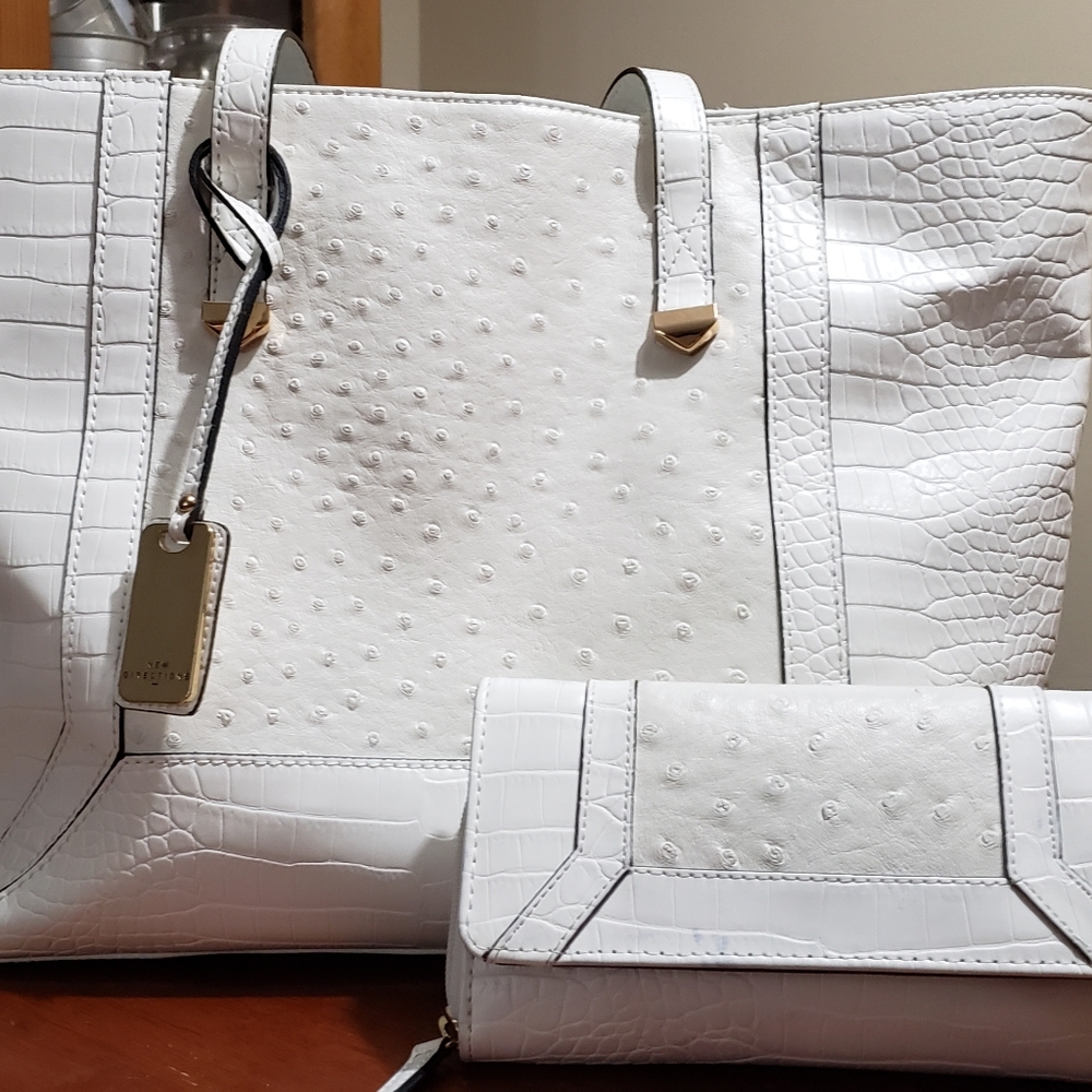 Large purse w/ matching wallet